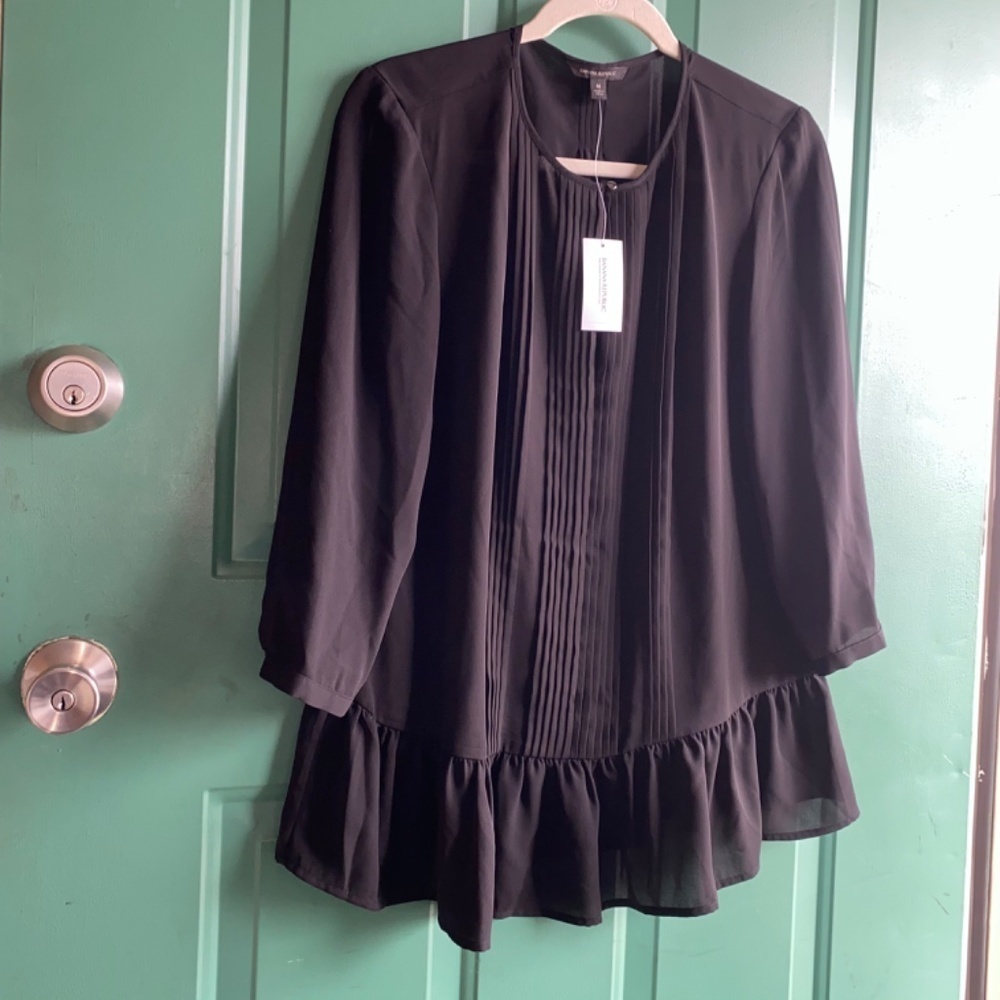 Banana Republic size medium top net new - Picture 2 of 3